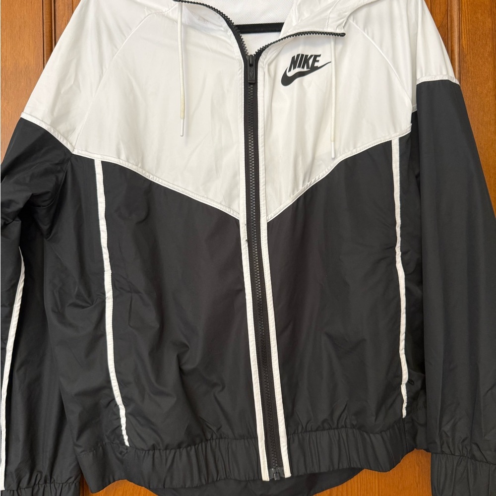 Nike Windbreaker Jacket